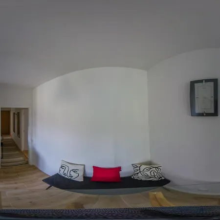 Апартаменты U Leny